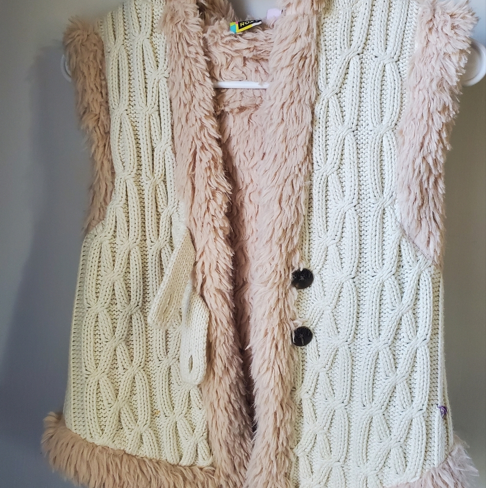 Vintage Y2K Roxy Sweater/Fur Vest